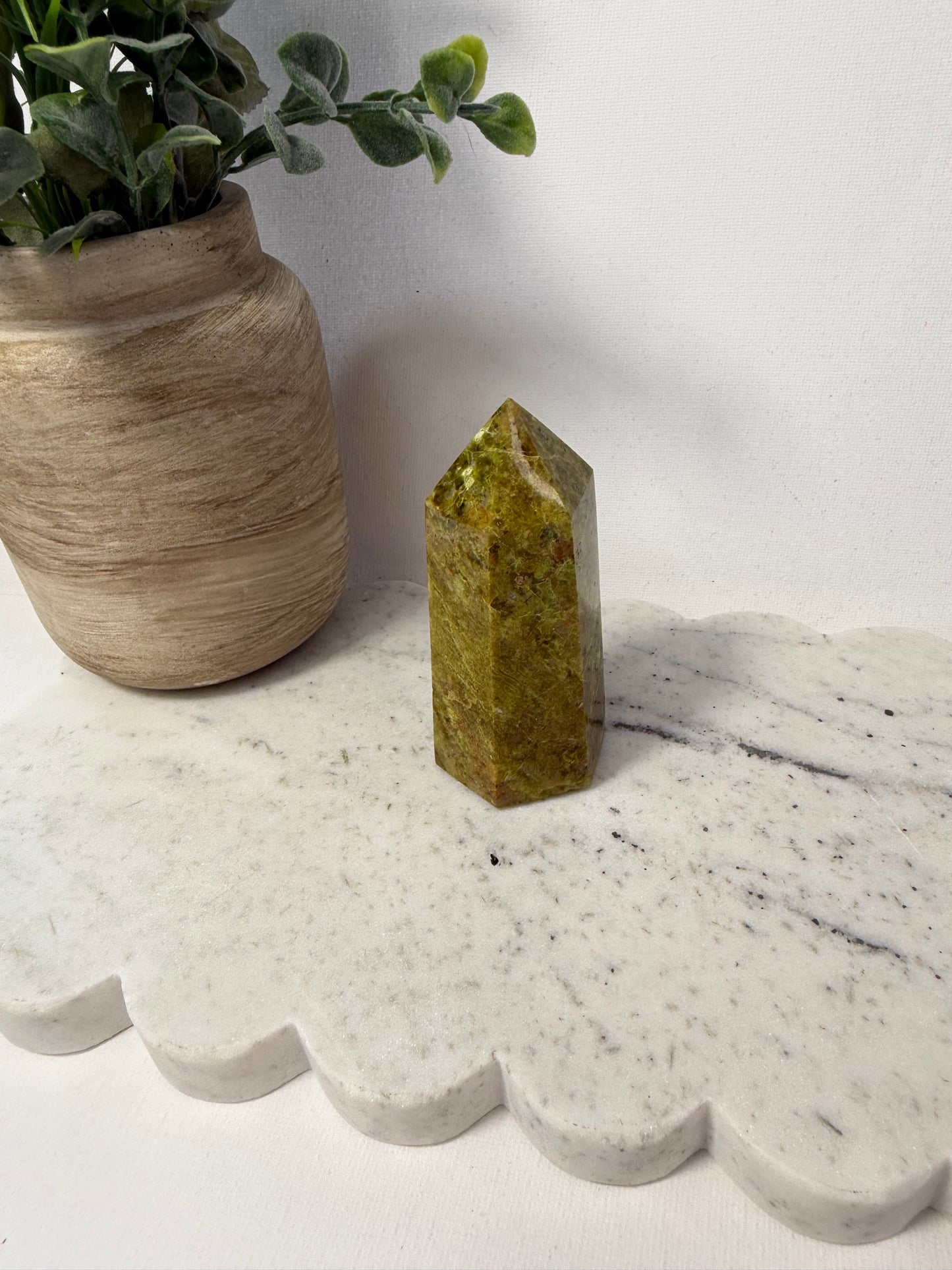 Green opal point