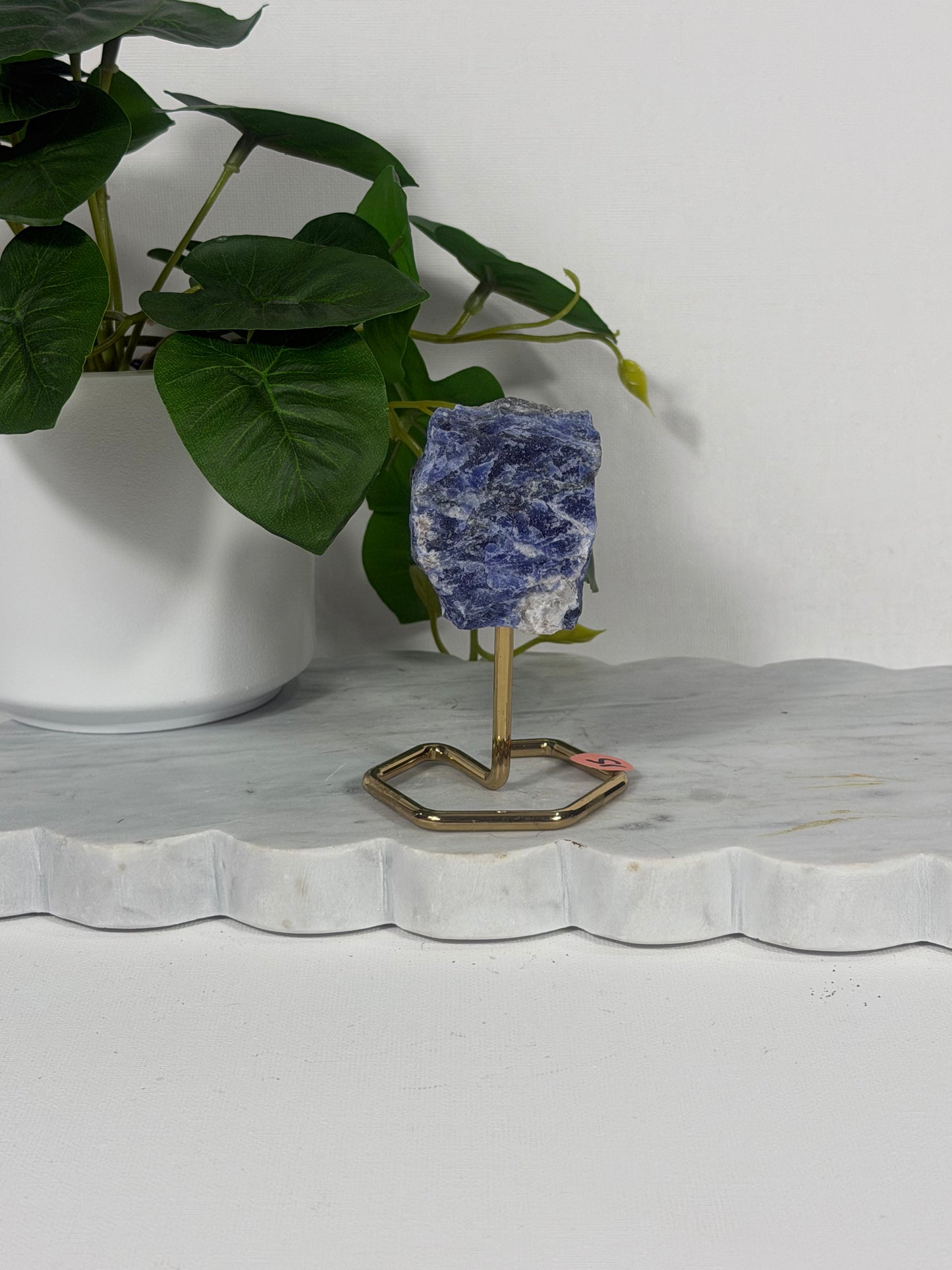 Sodalite Raw on Stand Pin