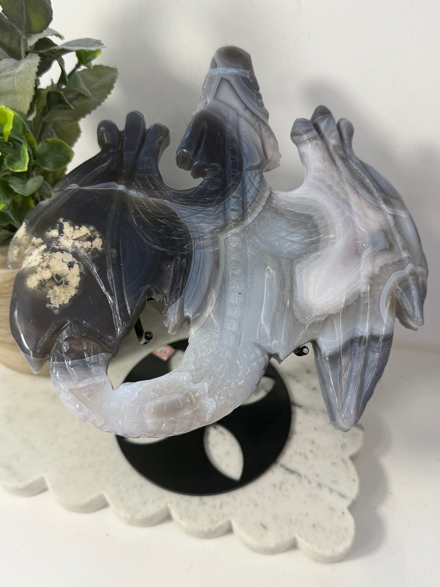Agate Spinning Dragon