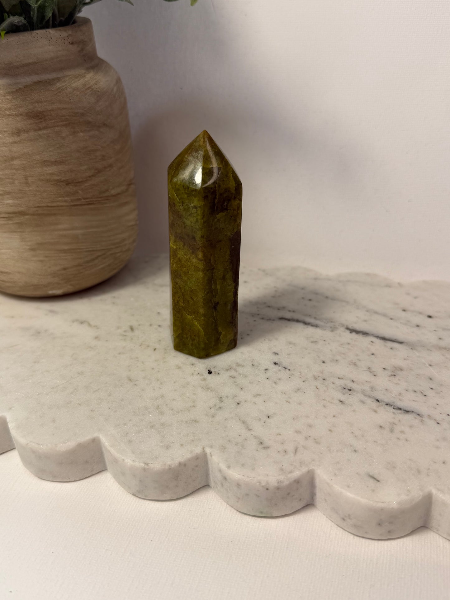Green opal Point