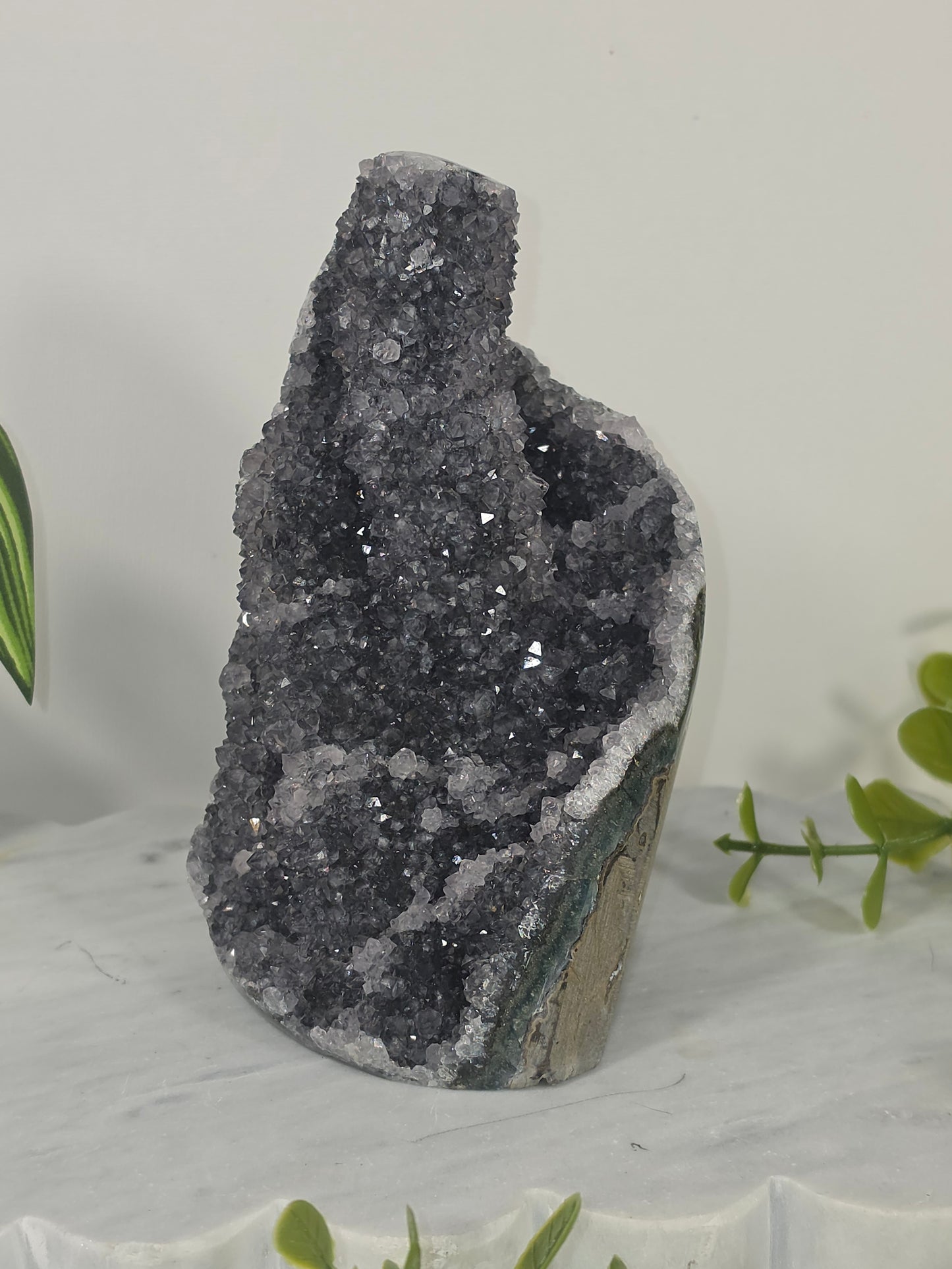 Black Amethyst Cutbase