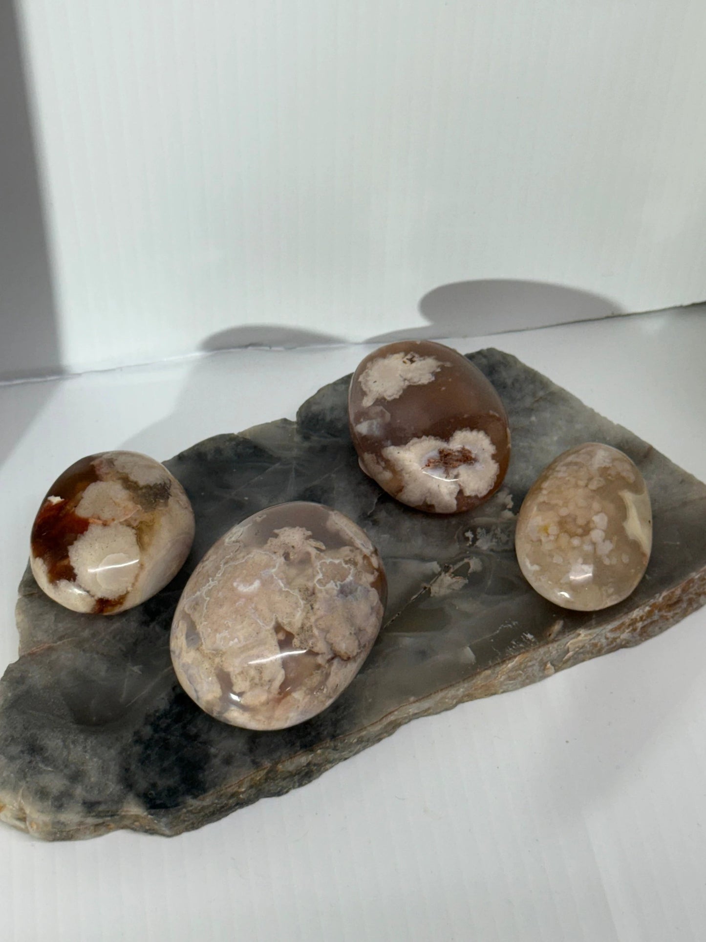 Flower agate palms by Heartstone Sanctuary
