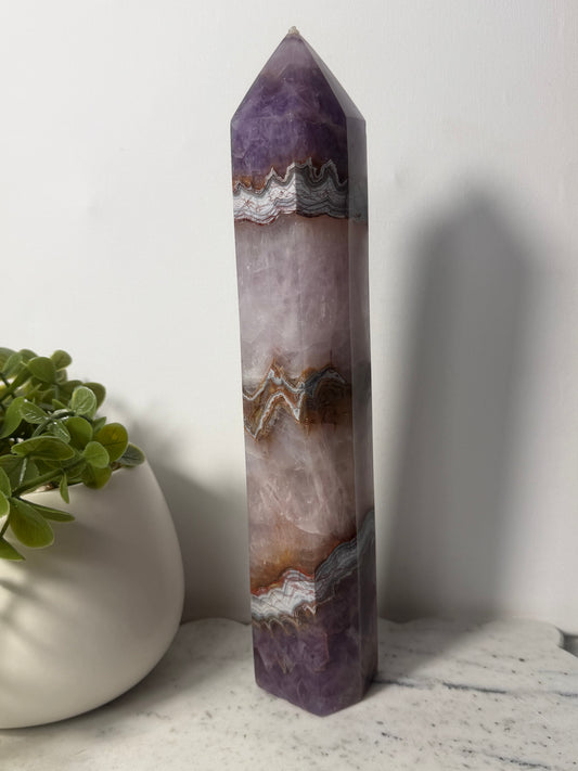 Amethyst Lace Agate Tower