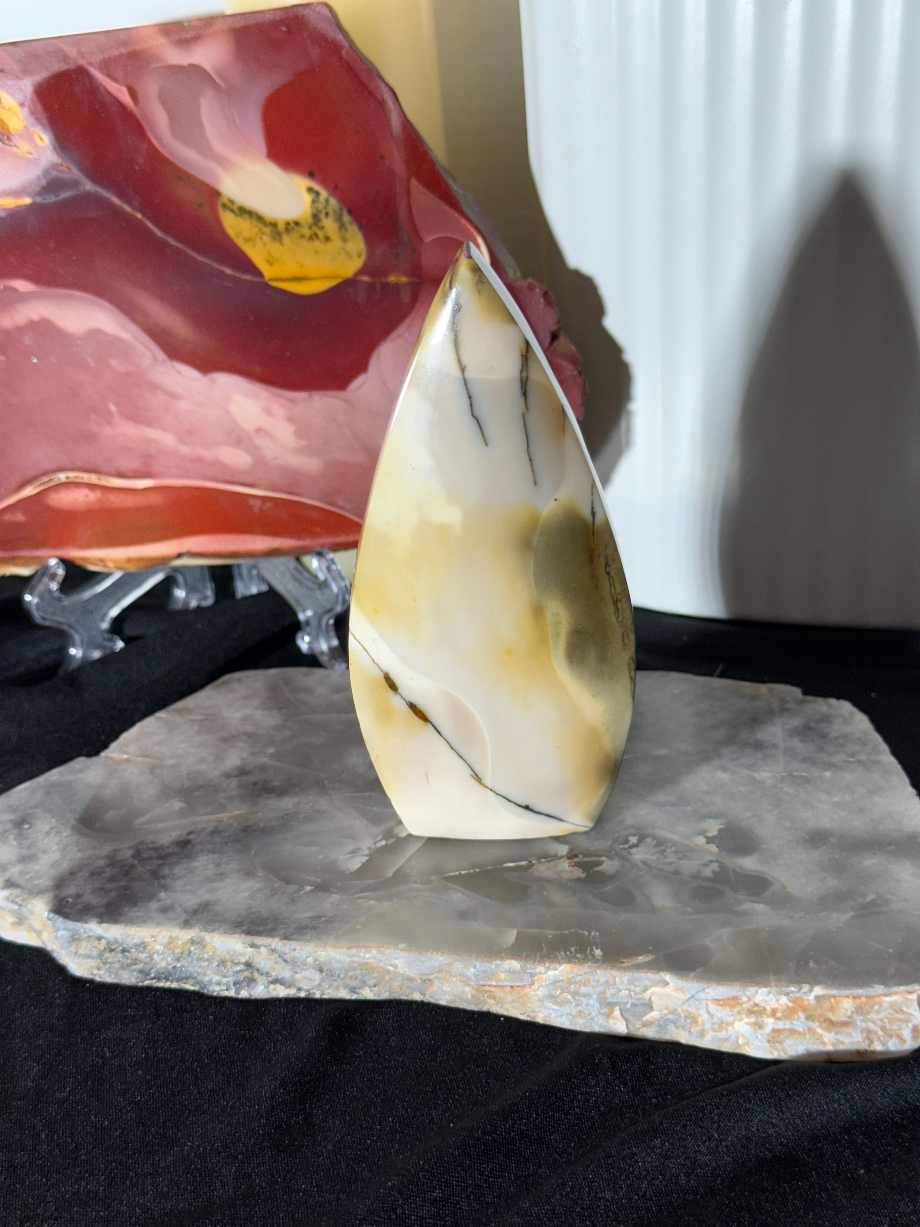 Mookaite Teardrop - A48