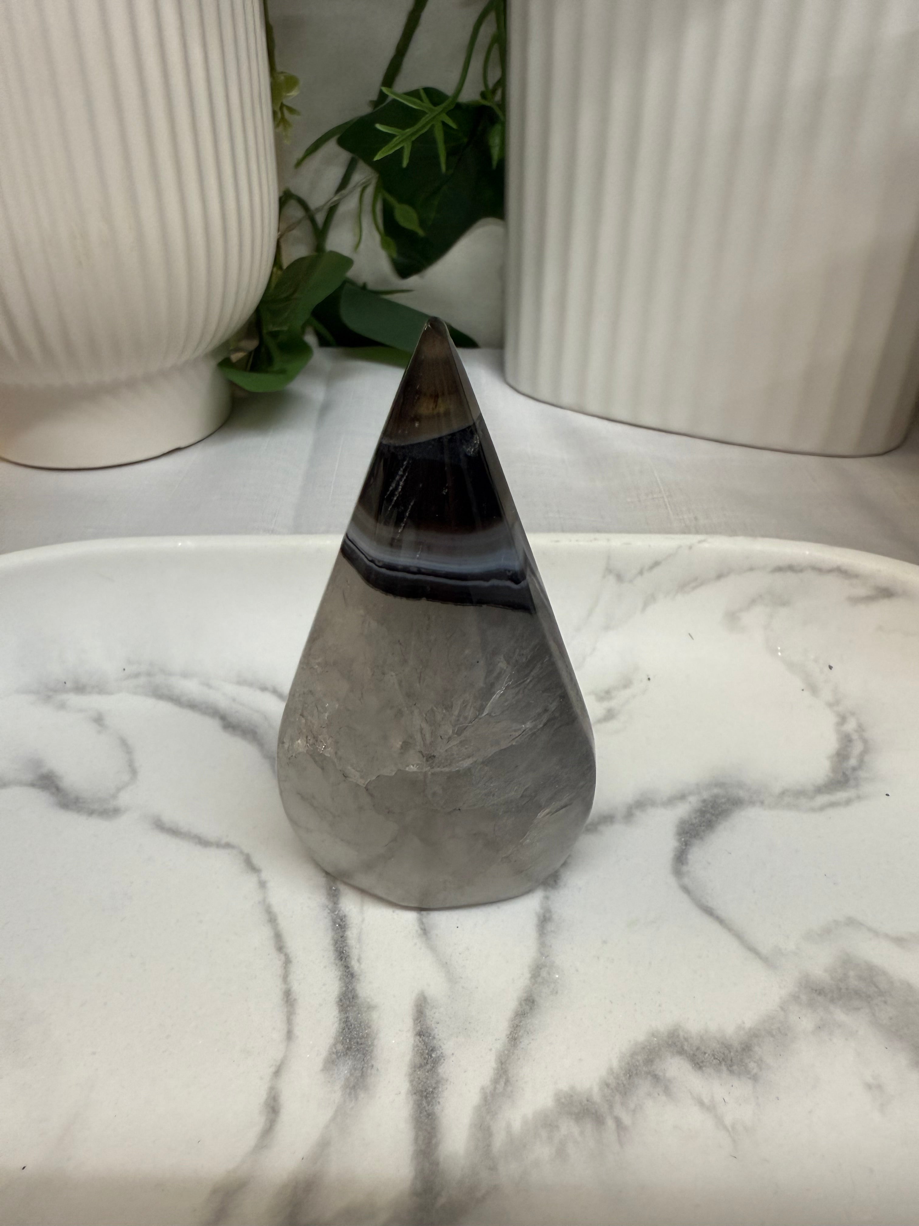 Black and White Agate & Quarts