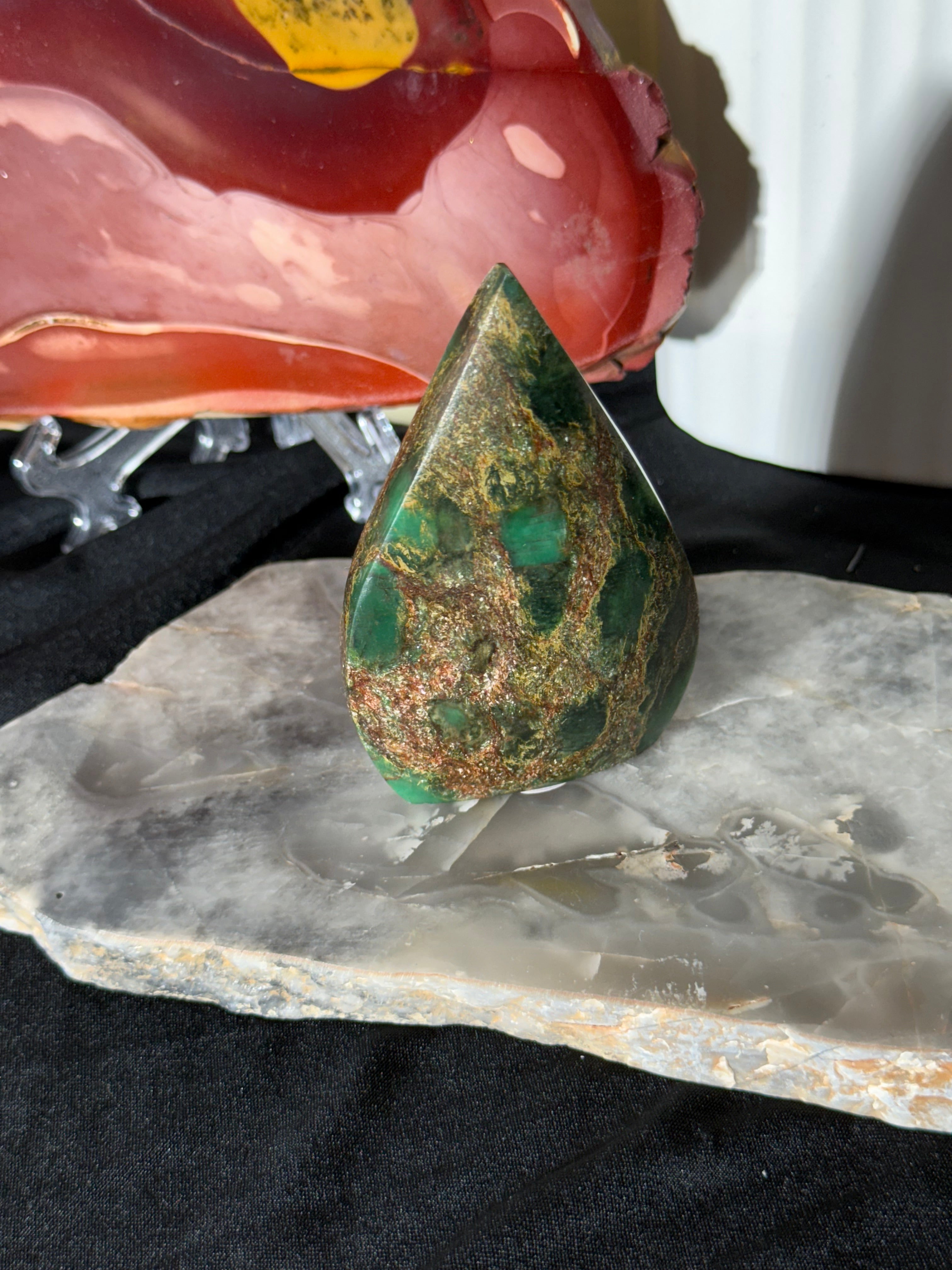 Green Mica Teardrop - 33