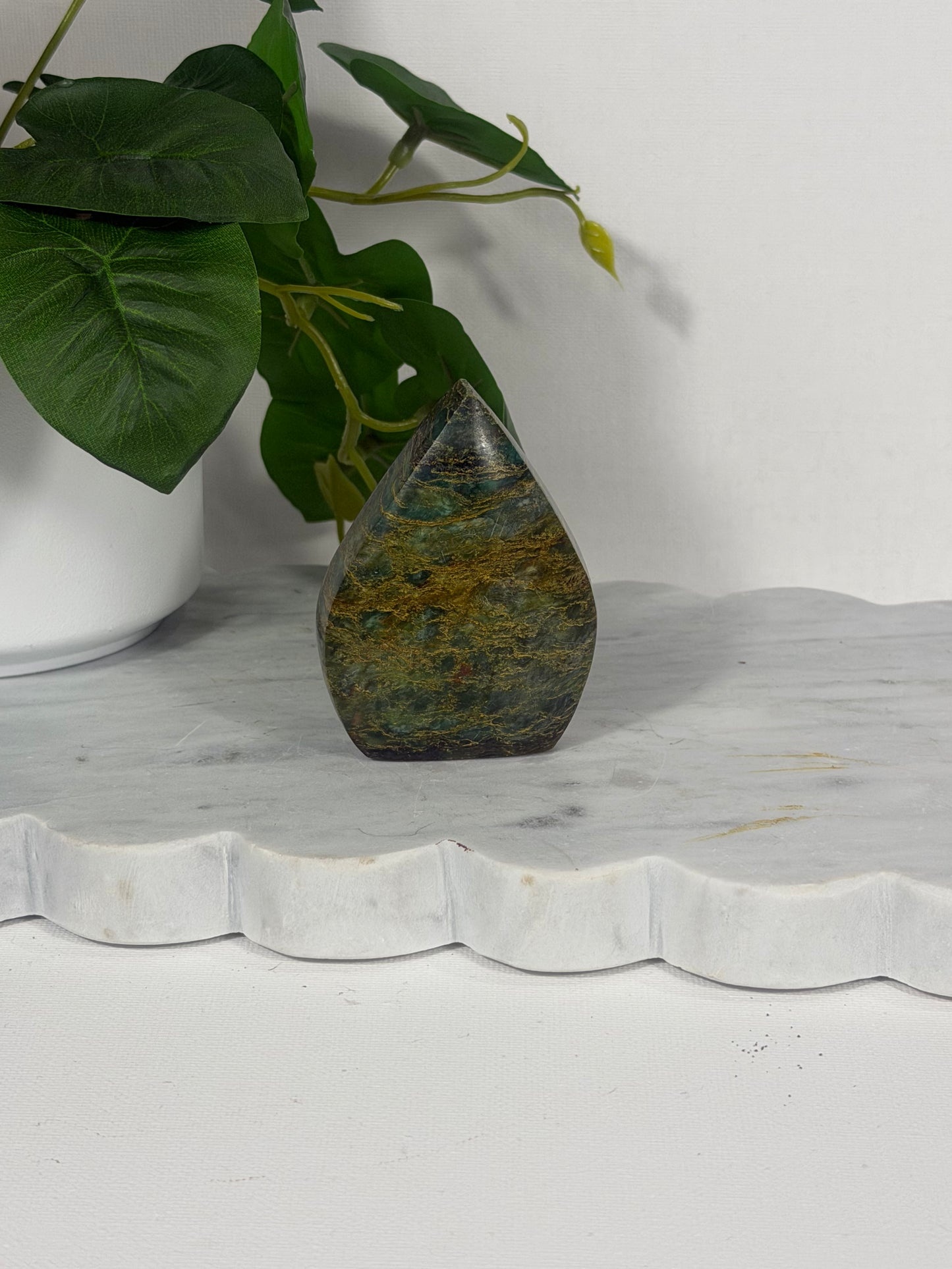 Green mica Freeform