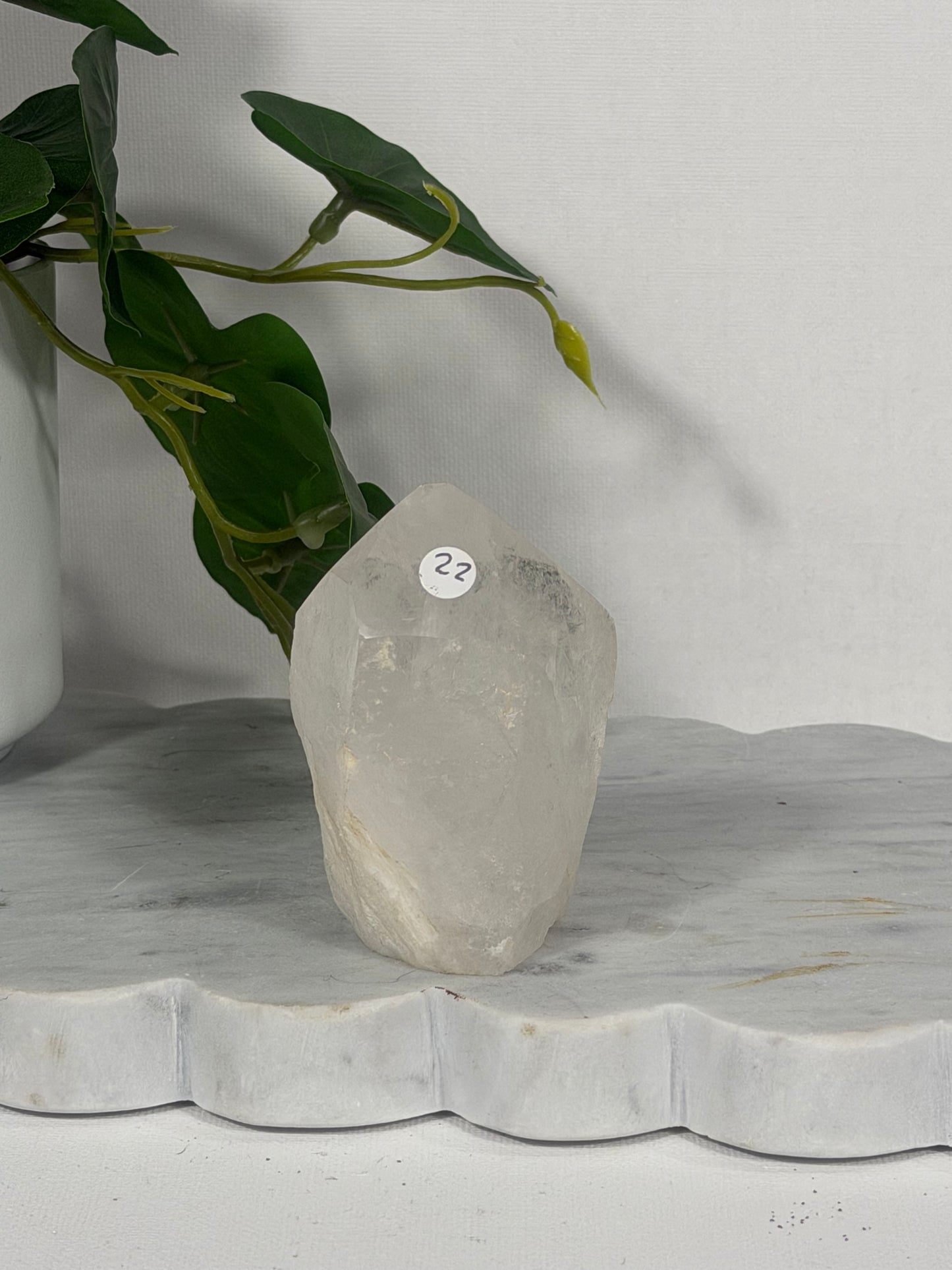 Clear Quart Point Half Raw