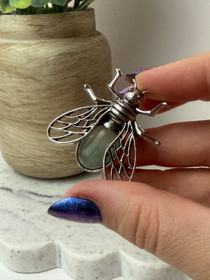 Bee Broach Intuitive Pick