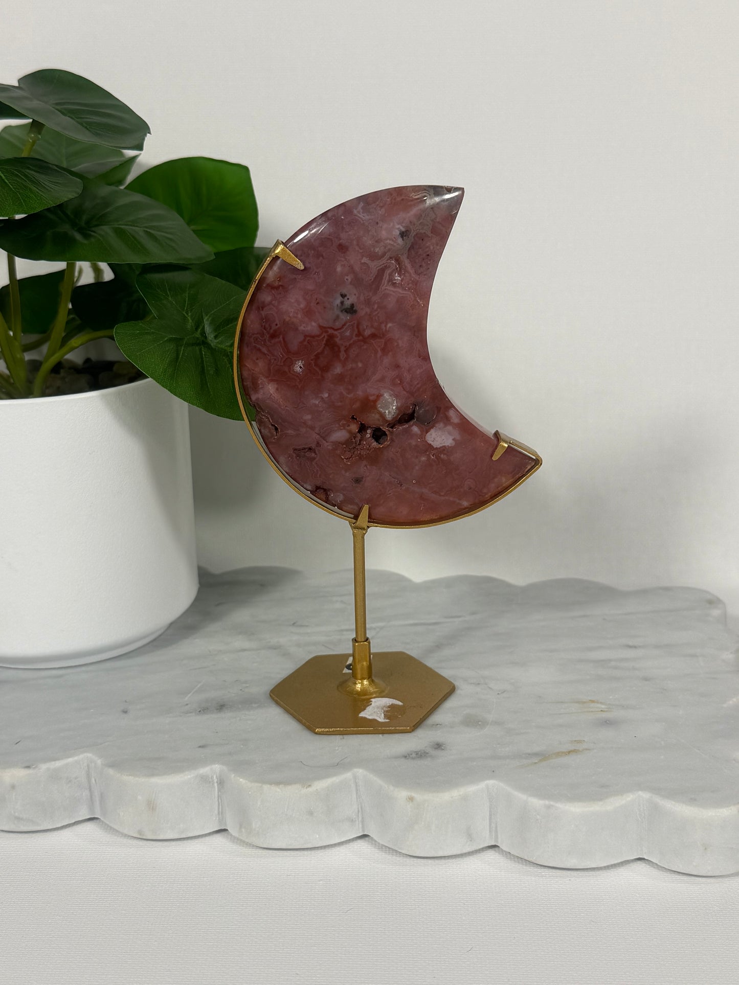 Red Plume Moon