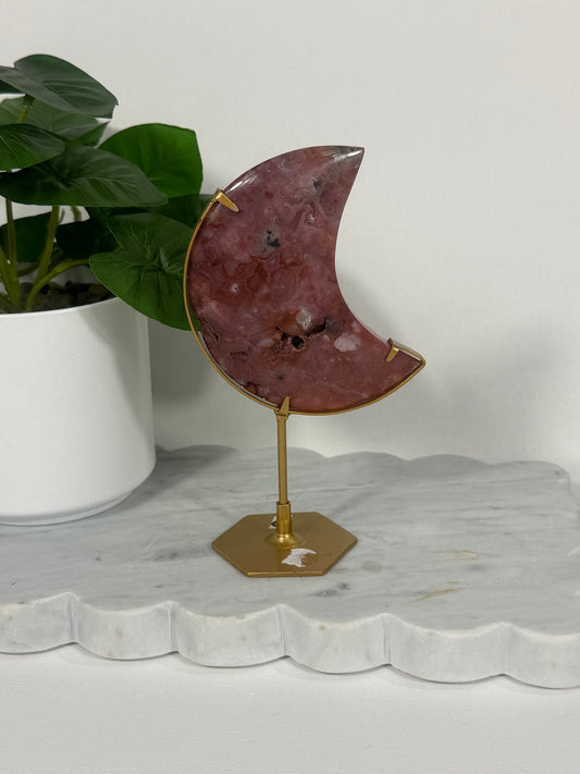Red Plume Moon
