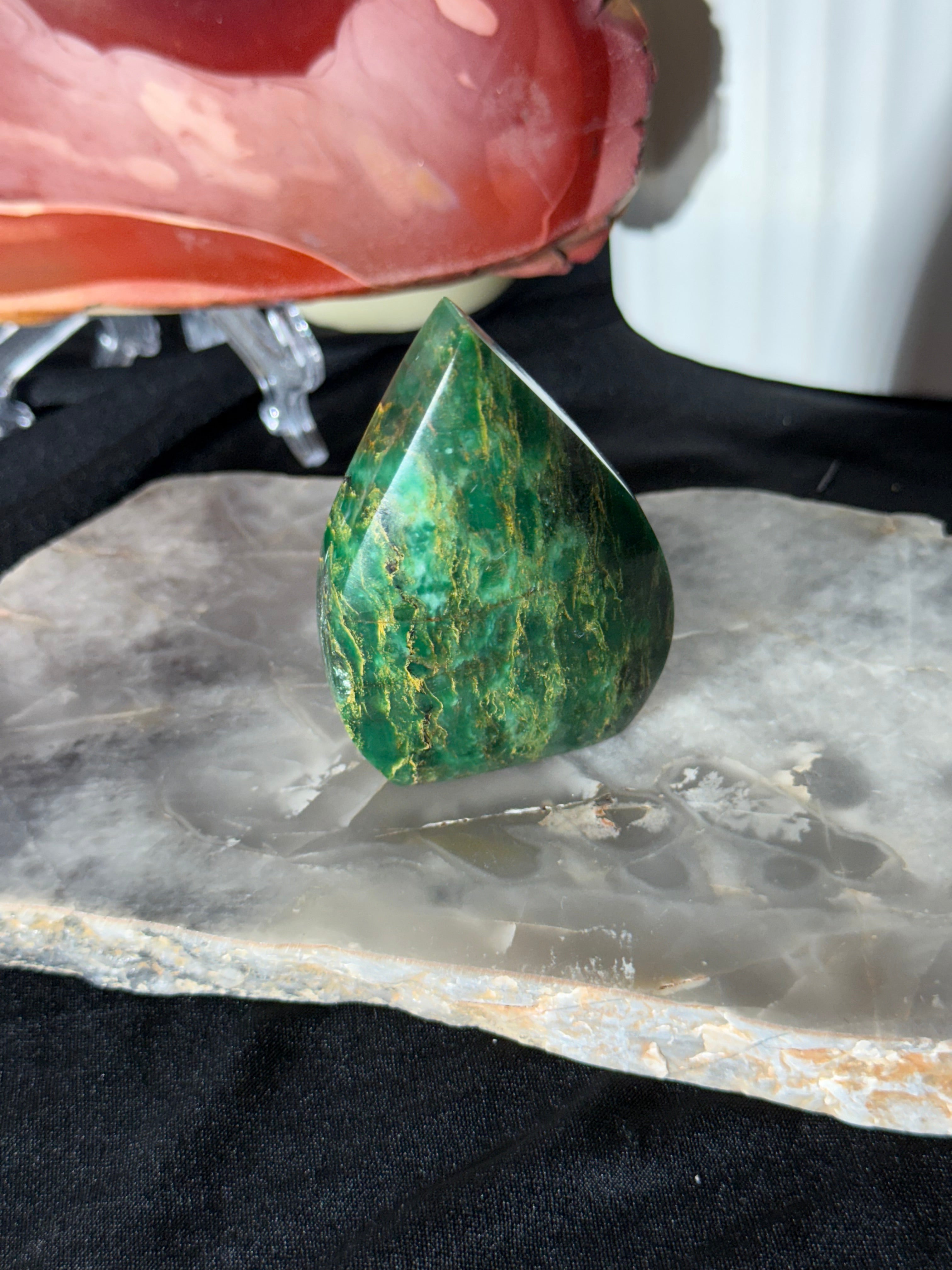 Green Mica Teardrop - 25