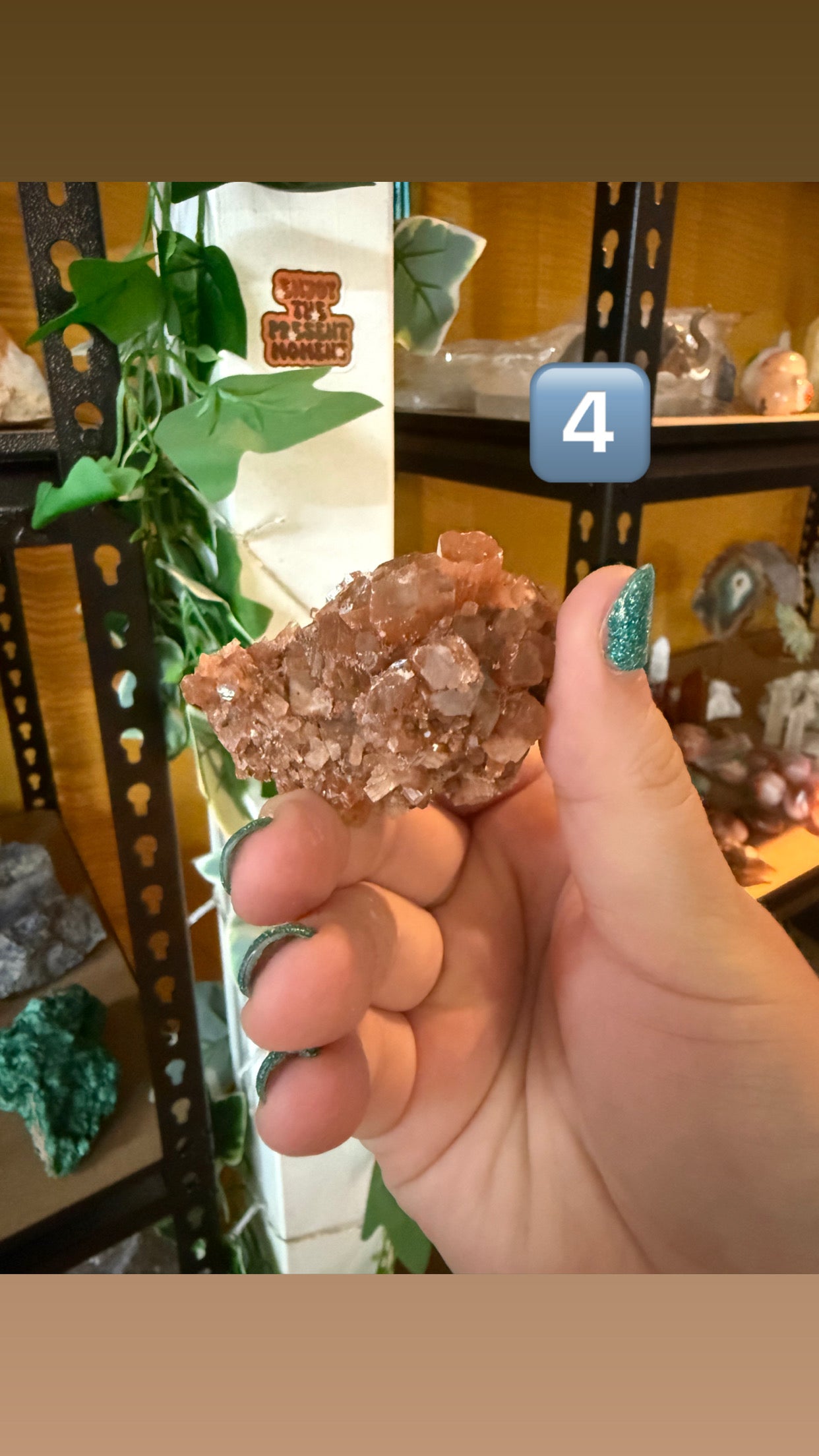 Aragonite Sputniks