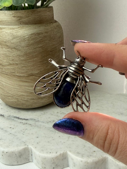 Bee Broach Intuitive Pick