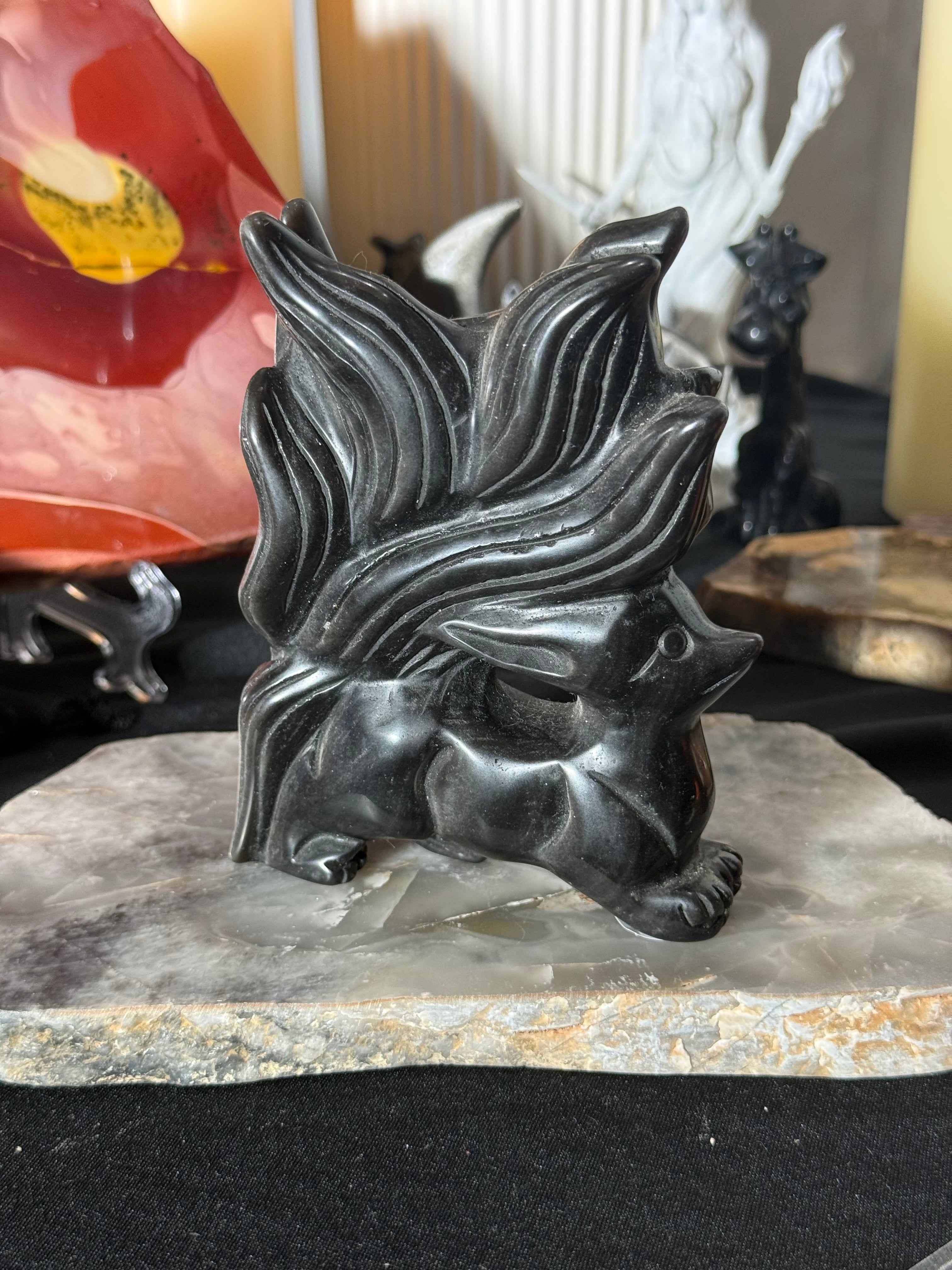 Silver Sheen Obsidian Ninetails - 66A