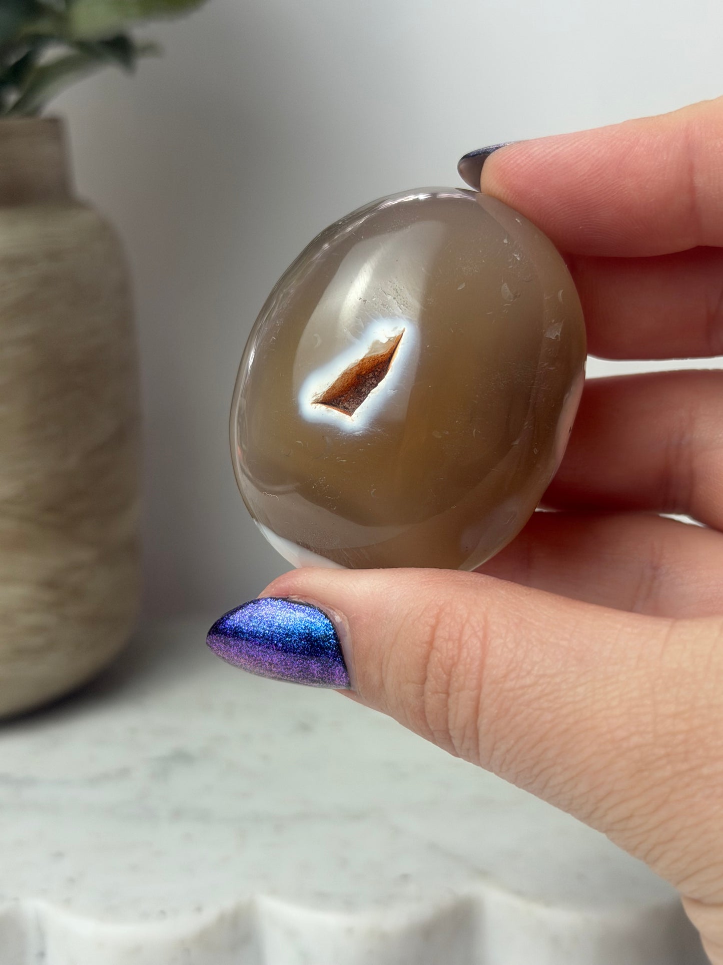 Orca Agate Palm Stones