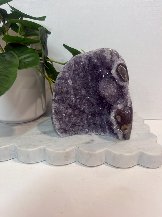 Amethyst Cutbase 795g