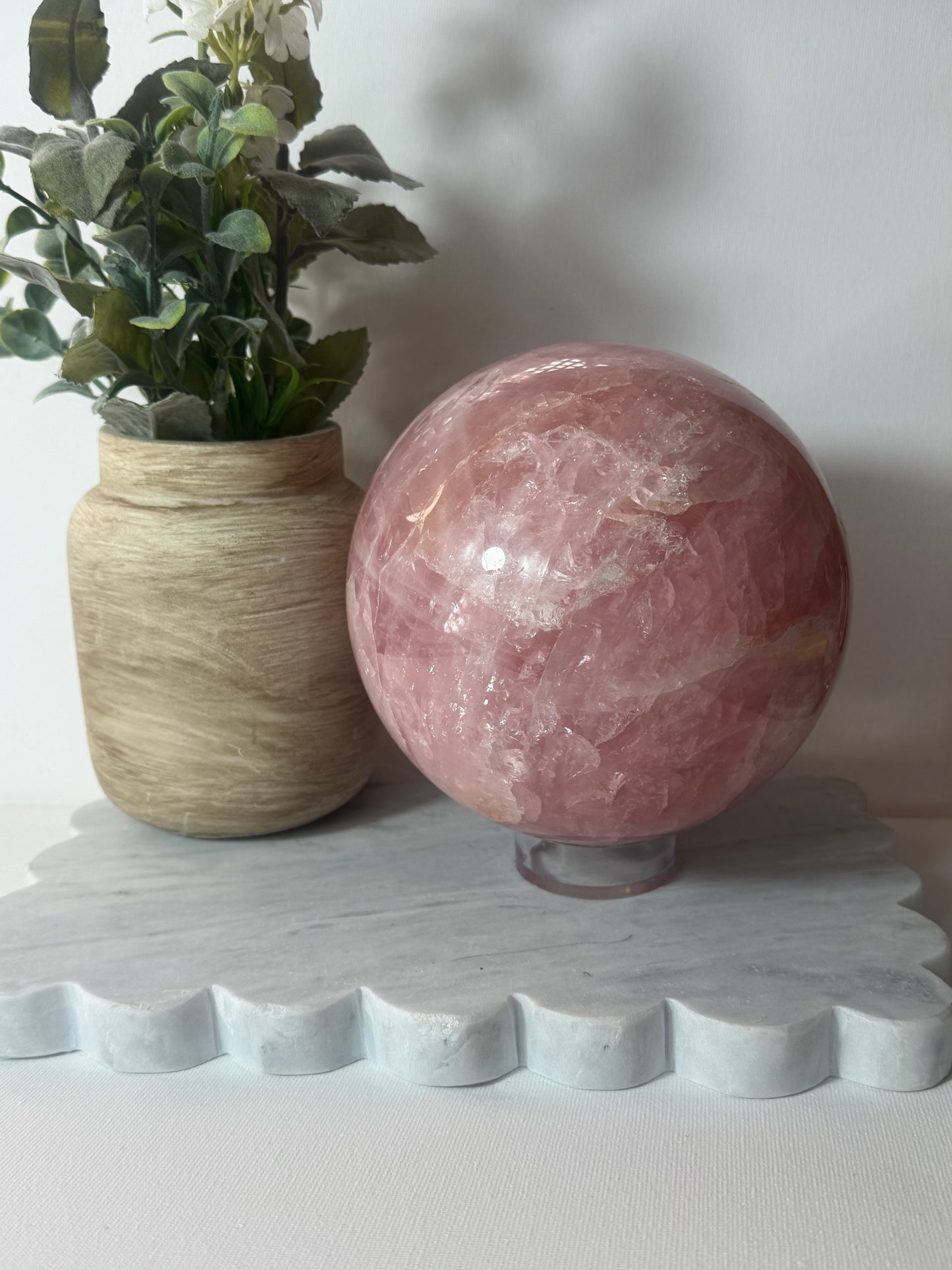 Statement Rose Quartz Sphere 3.1kg