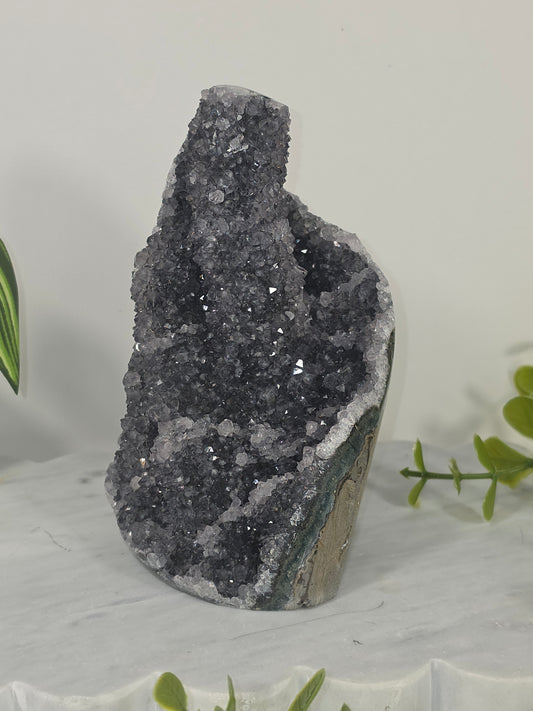 Black Amethyst Cutbase